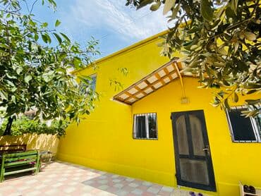 panel evlər: Старый Гюняшли 7 комнат, 270 м², Нет кредита, Средний ремонт — 2