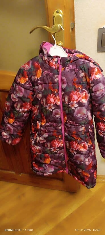 Пиджаки: Uşaq qış plaşı – Mothercare - Marka: Mothercare - Ölçü: 4–5 yaş (boyu — 1