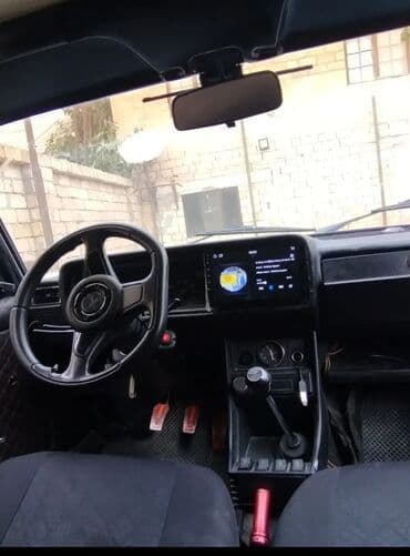 07 karbiratoru: VAZ (LADA) 2107: 1.6 l | 2003 il 95864 km Sedan — 5