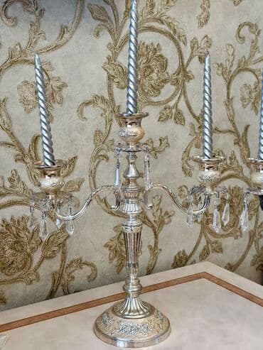 люстры бу: 2 cut gumusu samdan. 1 ededinde cuzi qaralma var ona gore bu — 1