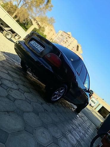 sükan: Hyundai minik avtomobil üçün qırmızı-qara interyer aksesuar dəsti ilə — 3