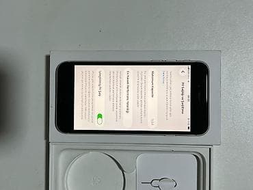 30: IPhone SE 2022, Gümüşü, Barmaq izi — 7