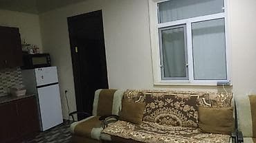 6 mikrorayon: Сдается 2х комнатная квартира со всеми удобствамимебелью,кондиционер — 6