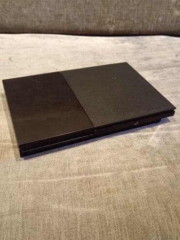 Xbox Series X: Ps2
3 konsol
Bütün disklər
Memori 2 kartı
Bütün şunurları — 1