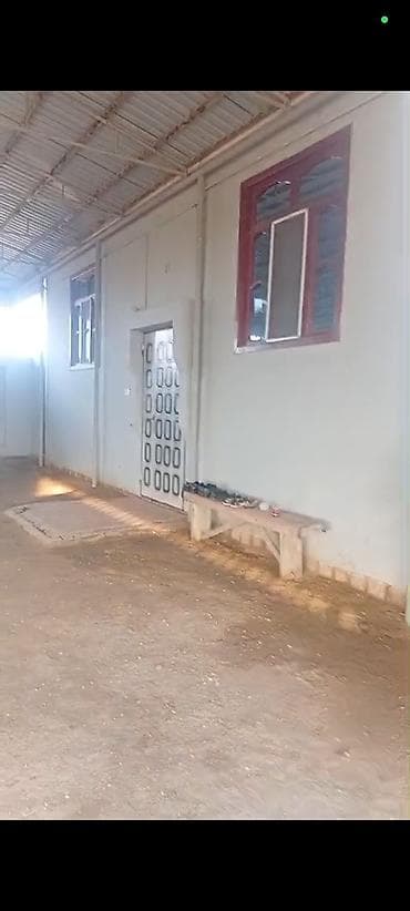 ecemide kohne tikili evler: Satılır: üstü tam örtülü, geniş həyət kompleksi Bakıdan barterə — 4