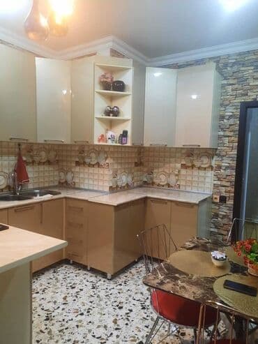 qebelede ucuz kiraye evler: Bakı şəhəri əcəmi rayon metro yaxınlığında 2 otaqlı əşyalı mənzil — 2