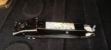 reno masin: Mexanik Domkrat, Maksimum yükqaldırma: <1 t — 1