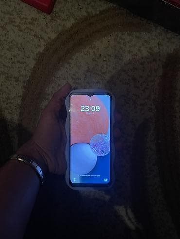 samsung a99: Samsung Galaxy A13, 32 GB, rəng - Ağ — 2