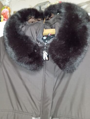 tək qaş: Qadln kurtkasl tezedi tek 1 defe geyilib boyuk olduqu ucun satlram 150 — 2