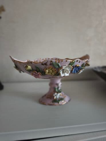 Bohemia meyvə vazasi 
eni-25 sm
hündürlüyü -13 sm