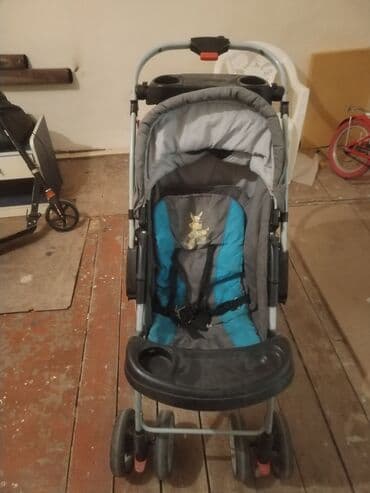 4 ayliq usaq: Klassik gəzinti arabası, İşlənmiş, Cins: Qız, Yaş: 1-6 ay — 1