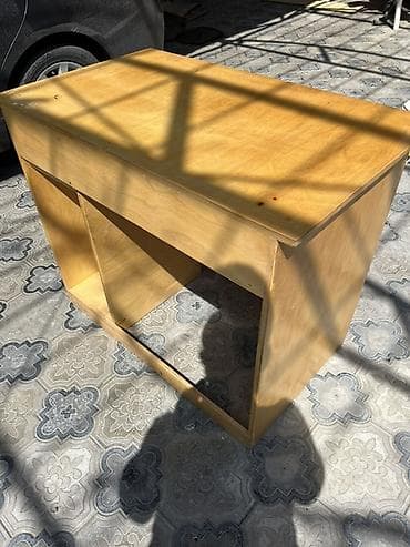 divar kitab refleri: Düz masa, Polkalı, Siyirməli, MDF — 4