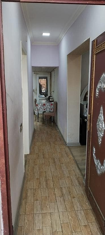 berde ev: Bakıxanov qəs. 3 otaqlı, 90 kv. m, Orta təmir — 9