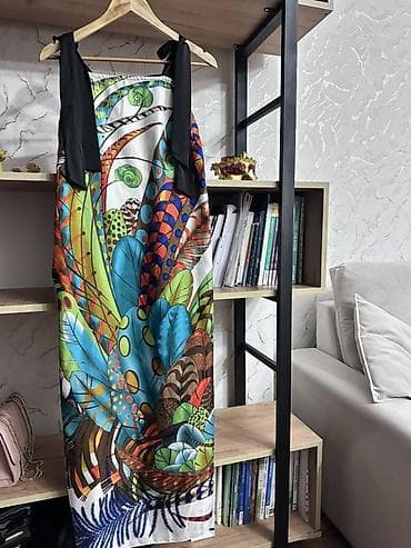 Toy paltarları və aksesuarları: Rəngarəng naxışlı yay paltarı - Model: çiyinləri lentlə bağlanan — 1