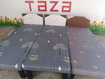 Tək nəfərlik yataqlar müxtəlif başlıq dizaynları və naxışlı döşəklərlə — 4