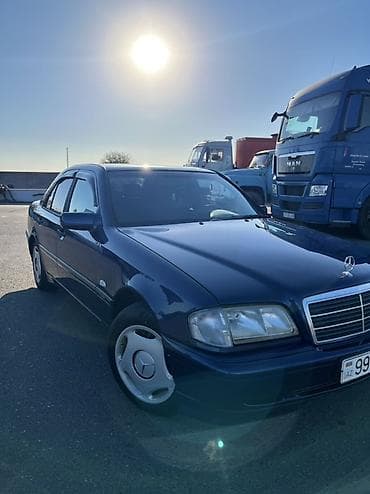 lapet satisi: Mercedes-Benz C-Class: 2.2 l | 2000 il Sedan — 3