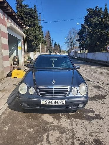 taxta pencereler: Minik avtomobili, Bakı - Astara — 3