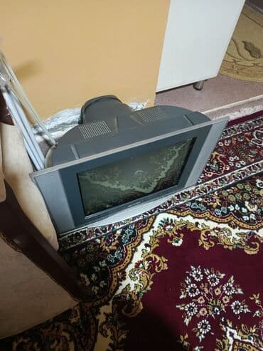 nardan cinə kontur göndərmək: Aftron markasına məxsus bu CRT televizor, klassik ev əyləncəsi üçün — 3