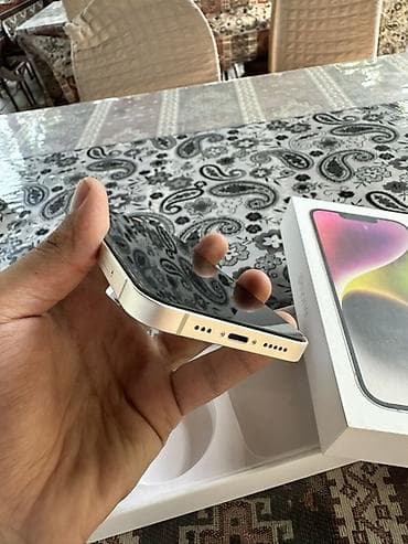 apple qulaqcıq: IPhone 14, 128 GB, Ağ, Face ID — 4