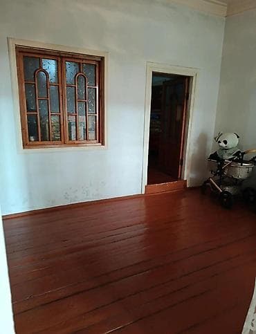ramani kiraye ev: Satılır: həyət evi Xüsusiyyətlər: - İki mərtəbəli planlı veranda və — 10