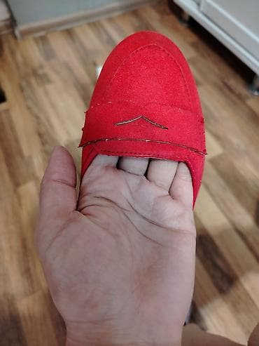 Qadın geyimləri: Baletkalar, Ölçü: 36, rəng - Qırmızı, İşlənmiş — 4