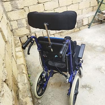 Uşaq üçün xüsusi ortopedik təkərli arabacı - Bərk konstruksiyalı
