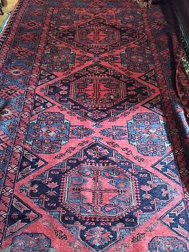 qədimi kilim: Qırmızı-mavi tonlarda əl toxuması xalça - Naxış: Mərkəzdə iri — 4