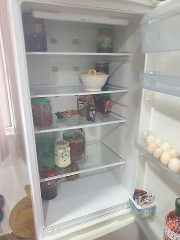 Soyuducular: İşlənmiş 2 qapılı Indesit Soyuducu Satılır, rəng - Ağ — 3