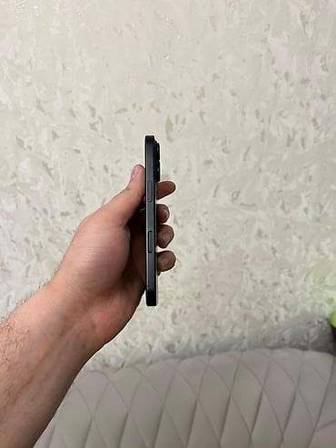 Kompüter, noutbuk və planşetlər: IPhone 16 Pro, 256 GB, Graphite, Zəmanət, Barmaq izi, Simsiz şarj — 6