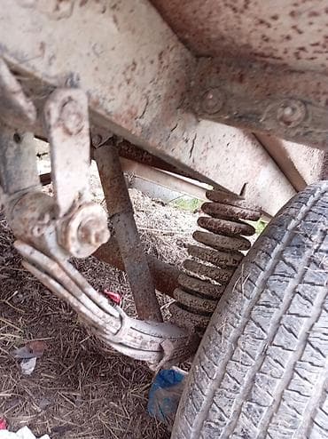 traktor matoru satiram: Endirim olacaq Təkoxlu metal qoşqu (traktor və ya minik avtomobilinə — 10