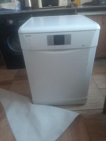 BEKO qabyuyan maşın – tam ölçülü, sərbəst quraşdırılan model