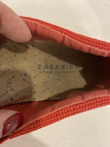 məktəb ayaqqabıları: ZARA Kids . 34-35 razmer 5 azn - Brend: ZARA Kids (Boys Collection) — 3