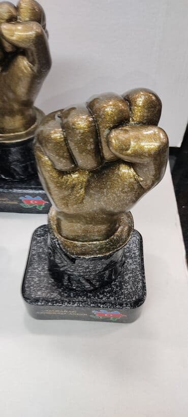 Heykəlciklər: Azərbaycanın zəfərini, azərbaycan xalqıqnın birliyini özündə əks — 6