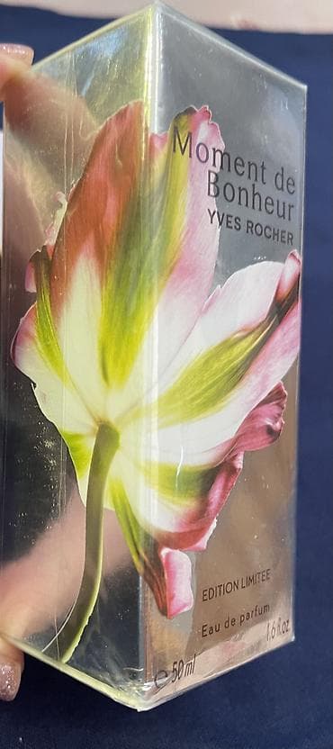 Kosmetika: Парфюм Moment de Bonheur YYES ROCHER Edition Limitee Made in France — 2