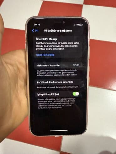 11 ekran: IPhone 11, Ağ, Simsiz şarj — 6