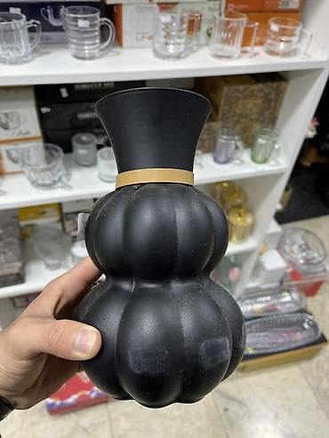 Vazalar: Vaza dəsti, Keramika — 7