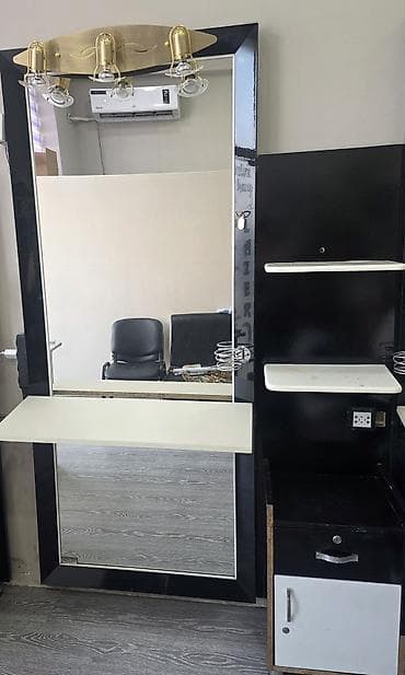 levent mebel: Salon üçün güzgülü iş stansiyası - Böyük ölçülü düzbucaqlı güzgü — 1