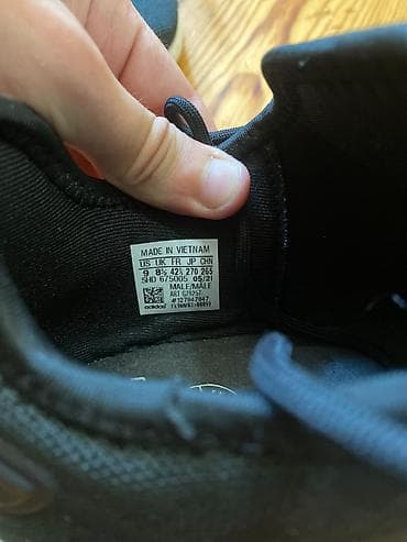 Мужская обувь: Adidas Originals NMD R1 kişi idman ayaqqabısı - Rəng: qara üst, ağ — 9