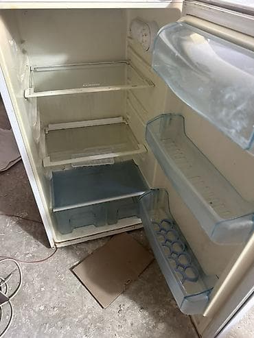 2 qapılı Beko Soyuducu Satılır, rəng - Ağ — 5