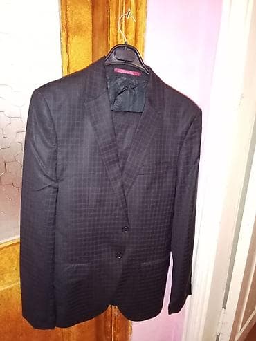 Kostyumlar: Kostyum 48 ölçü Türkiyə istehsalı yaxşı vəziyyətdədir. Nizami — 1