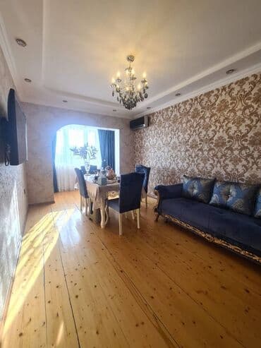 2 ci mikrorayon satilan evler: Bakı, 3 otaqlı, Köhnə tikili, m. Həzi Aslanov, 82 kv. m — 3