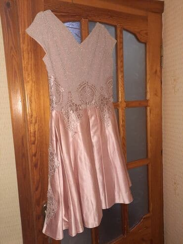 Alfa Romeo: Şampan-çəhrayı rəngdə zərif ziyafət paltarı 1 dəfə geyinilib - Üst — 1