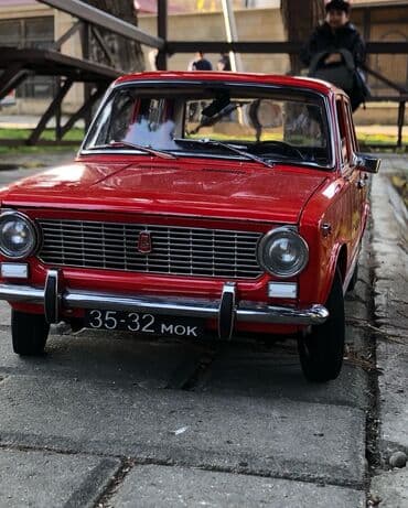 1 43 modelka: VAZ, 2000 il, 1:8, Dəmir, Ödənişli çatdırılma, Rayonlara çatdırılma, Ünvandan götürmə — 12