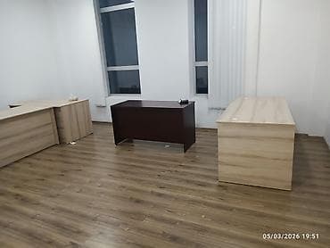 Офисные столы: Для сотрудника, Прямоугольный стол — 4