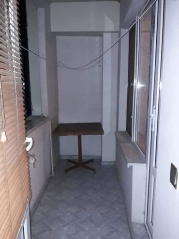 şirvan kiraye: 20yanvar metrosuna yaxın 9 mertebeli binanın 2-ci mərtəbəsində — 3