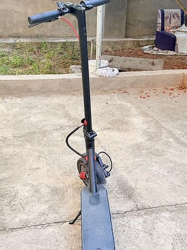 Elektrik nəqliyyatı: İşlənmiş Elektrik samokat 8", 251 - 350 Vt, 26 - 35 km/s — 5