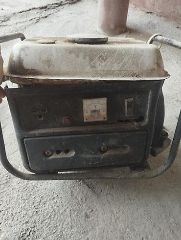 daşlar: Generator. 4 il olar yatır yəni xoda salmamışam. - Tip: Kiçik ölçülü — 1