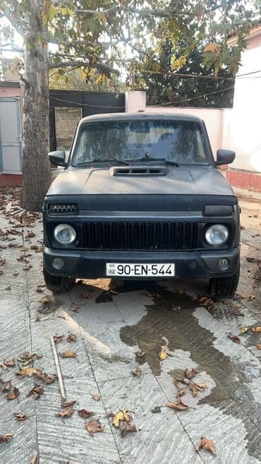 lada qrant: VAZ (LADA) 4x4 Niva: 1.7 l | 2014 il 19855 km Ofrouder/SUV — 1