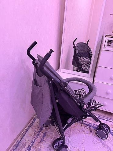 Uşaq geyimi və ayaqqabıları: Milana….Kaleska qiymeti 65man ideal veziyyerde ancaq evde olub unvan — 2