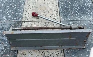 Laqondalar: İşlənmiş Əl ilə çalışan Kafel kəsən stanok — 3